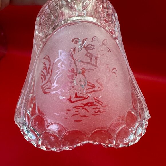 CRYSTAL DINNER BELL THOMCO COLLECTION ETCHED DEER FAMILY 24% LEAD CRISTAL - Picture 4 of 7